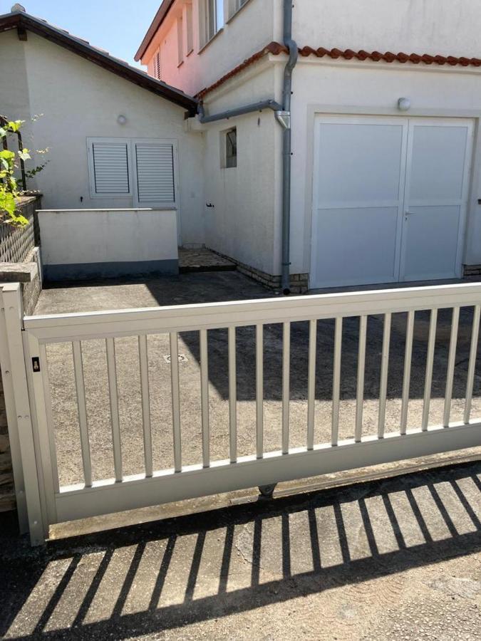 Beach Apartments Privlaka  Extérieur photo